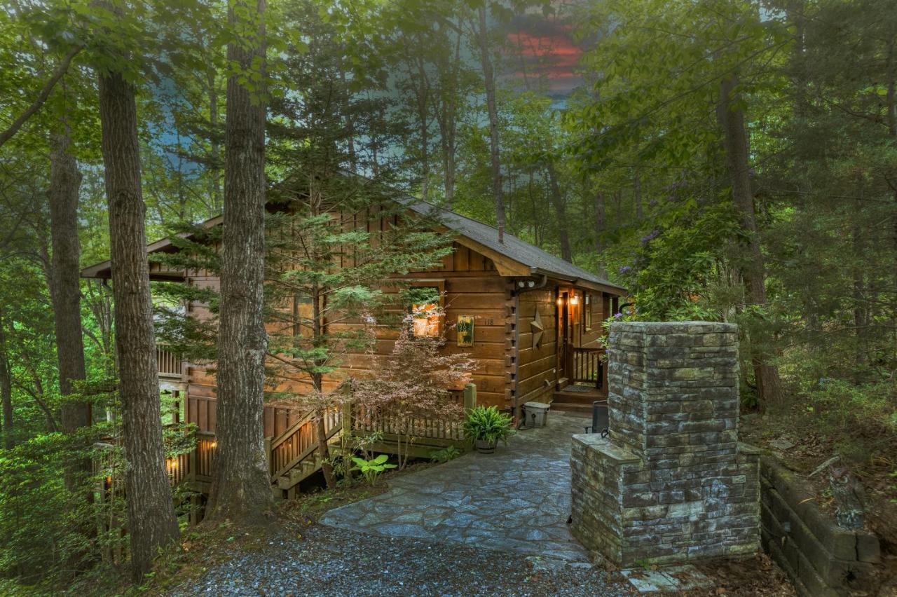 Secluded Sunrise Ridge: Mountain View Retreat With Hot Tub * Blue Ridge