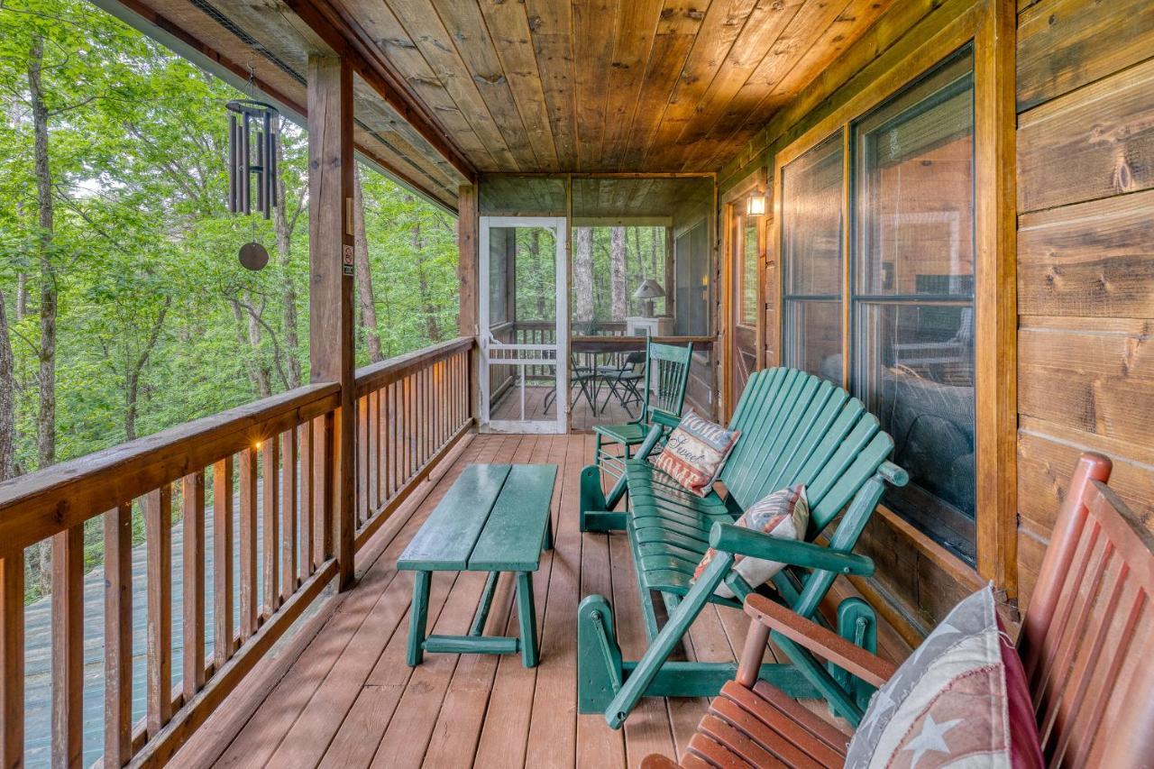 Secluded Sunrise Ridge: Mountain View Retreat With Hot Tub * Blue Ridge